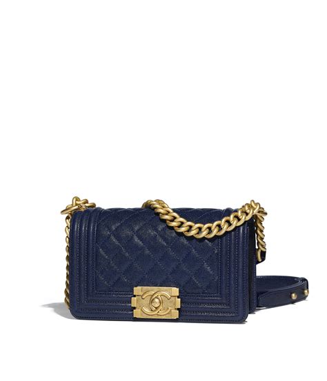 sac chanel petit format|Chanel boys bag size.